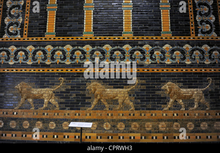 L'art mésopotamien Neo-Babylonian. La salle du trône de Nabuchodonosor II. Détail. Musée de Pergame. Berlin. L'Allemagne. Banque D'Images