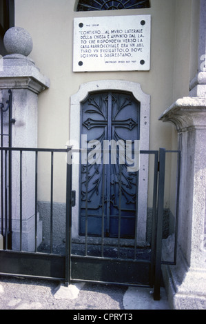 Manzoni, Alessandro, 7.3.1785 - 22.5.1873, auteur/écrivain italien (poète), sa maison de campagne, Villa Calcotto, Lecco, Lombardie, entrée, Banque D'Images