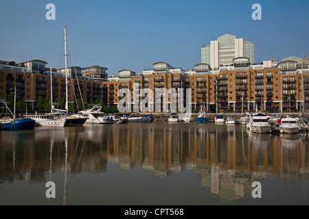 St Katharine Docks, Londres, Angleterre Banque D'Images