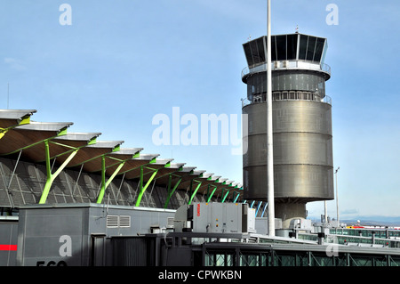 La tour de contrôle de l'aéroport international de Barajas Madrid Espagne Banque D'Images