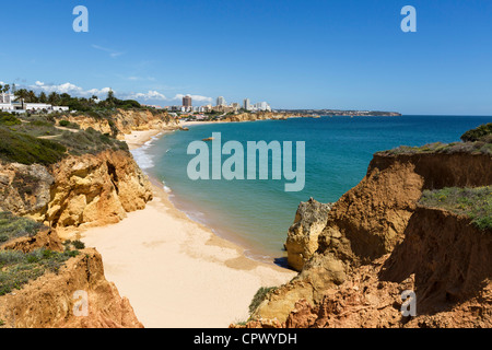 Plage de Praia do Vau, près de Portimao, Algarve, Portugal Banque D'Images