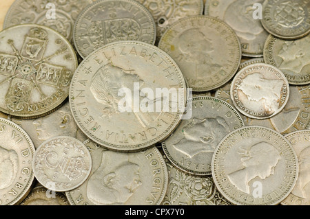 Old English British pré-Argent Pièces de monnaie décimale, shillings, florins et trois pièces d'un cent Banque D'Images