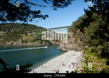 Col Deception Bridge - col Deception State Park - l'île de Whidbey - près de Oak Harbor, Washington USA Banque D'Images