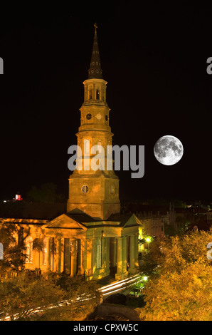 Clocher de l'église Saint PHILLIPS SKYLINE CENTRE-VILLE DE CHARLESTON EN CAROLINE DU SUD USA Banque D'Images