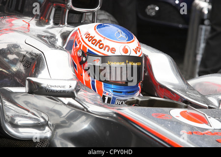 Jenson Button dans sa voiture de Formule 1 Banque D'Images