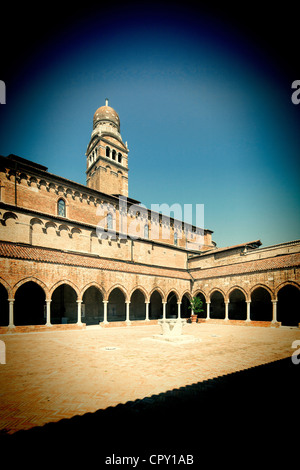 Cloître de l'église Madonna dell'Orto, Cannaregio, Venise, Italie Banque D'Images