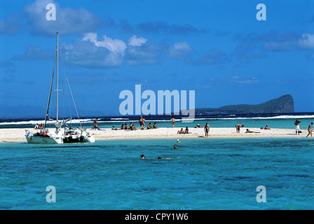 L'Ile Maurice, Côte nord-ouest, district de pamplemousses, Trou aux Biches, plage Banque D'Images