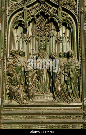 L'Italie. La cathédrale de Milan. L'entrée principale. Le mariage de la Vierge Marie. Banque D'Images