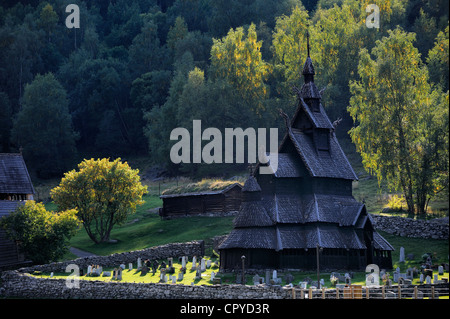La Norvège, dans le comté de Sogn og Fjordane, Borgund eglise douves de bois appelé stavkirker ou stavkirke construit en 1130