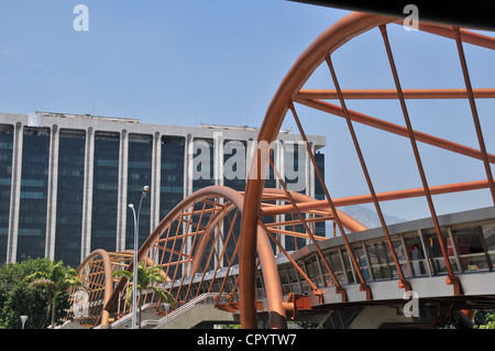 Métro Bridge, station Cidade Nova, Rio de Janeiro, Brésil Banque D'Images