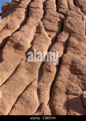 Des formations rocheuses de couleur rouge 'Monkey' les doigts, les gorges du Dadès, Haut Atlas, Boumalne, Maroc, Afrique du Nord, Afrique Banque D'Images