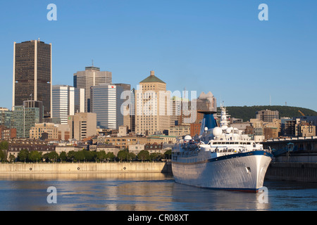 Skyline comme vu du Parc de la Cité-du-Havre, Montréal, Québec, Canada Banque D'Images