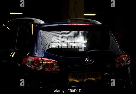 Auto, l'automobile, de l'automobile, de l'arrière-plan, la beauté, noir, bouclier, voiture, chrome, concept, design, détail, rêve, dur, élégant, en Banque D'Images