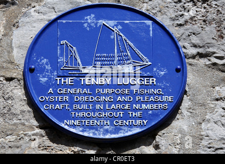 Blue Plaque à Tenby Banque D'Images