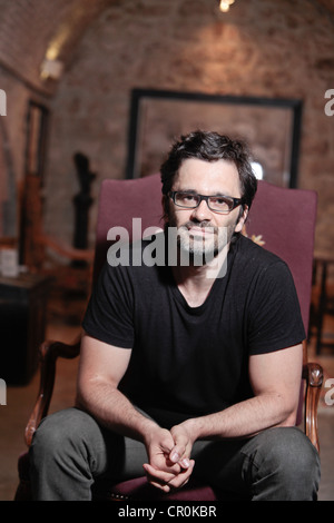 Journaliste indépendant et écrivain allemand Nicol Ljubić avec origine croate. Banque D'Images