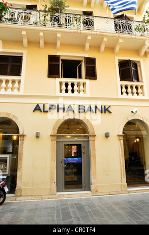 La banque grecque Alpha Bank, 2012, signe, Corfou. Banque D'Images