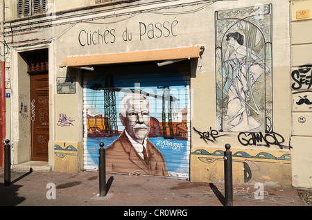 Façade avec Pont Transbordeur ou Pont transporter et Portrait De l'ingénieur Ferdinand Arnodin (1845-1924) cours Julien Marseille France Banque D'Images