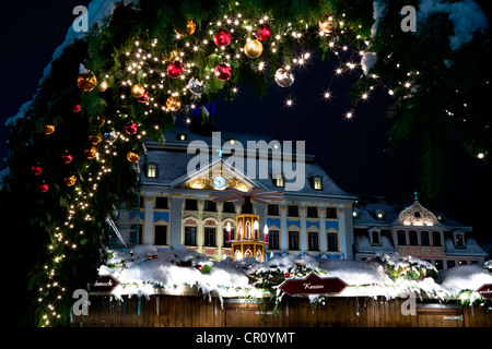 Marché de Noël par nuit à Coburg, Bavaria, Germany, Europe Banque D'Images