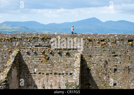 Château de Harlech Harlech domine la ville avec des murs épais et étonnante histoire Banque D'Images