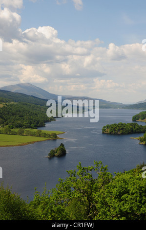 La Queen's view, Loch Tummel Perthshire Breadalbane Arms, avec en arrière-plan Banque D'Images