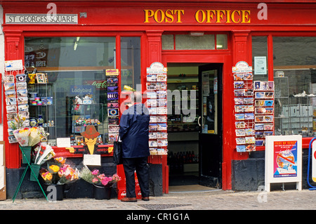 Royaume-uni, Cornwall, Megavissey, bureau de poste au port de pêche Banque D'Images