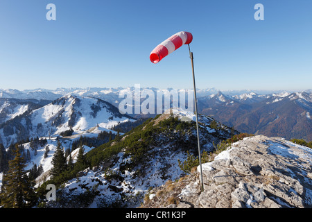 Manche à air sur le sommet du mont Wallberg, Mt Setzberg, gauche, Mangfall montagnes, Haute-Bavière, Bavaria, PublicGround Banque D'Images