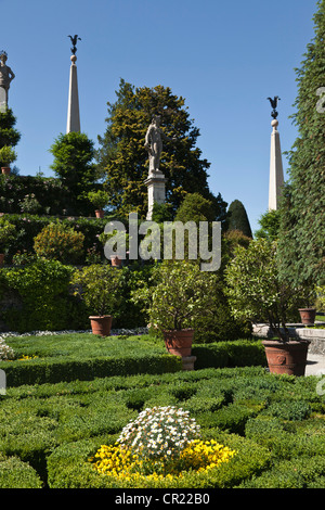 D'arbustes et de plantes dans ses jardins Banque D'Images