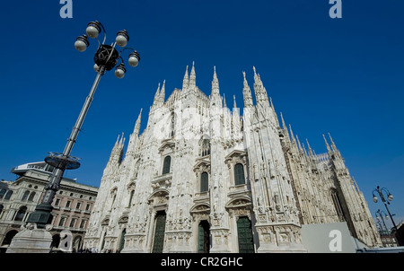 Le Dôme de Milan, Italie Vue large. Banque D'Images