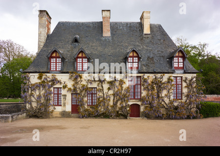 Une maison dans le parc du château de Chenonceau, France. Banque D'Images