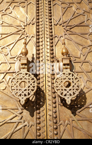 Porte du Palais Royal de Fès, Maroc, Afrique Banque D'Images
