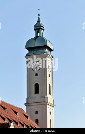 Spire, Heilig-Geist Kirche, église du Saint Esprit, 1392, le Marché Viktualienmarkt, Munich, Bavaria, Germany, Europe Banque D'Images