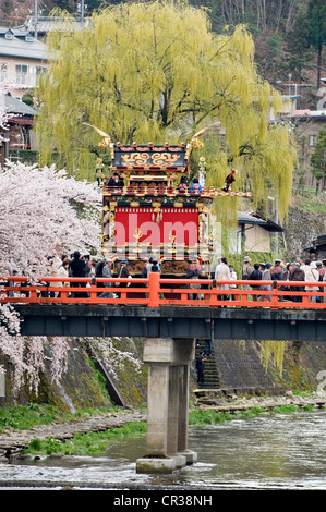 Le Japon, l'île de Honshu, région de Chubu, Takayama, le festival ou Sanno Matsuri, défilé de chars décorés Banque D'Images