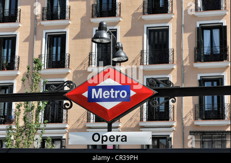 La station de métro Opéra, signe, Madrid, Spain, Europe Banque D'Images