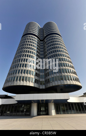 BMW-Vierzylinder ou BMW Tower ou BMW-Hochhaus, Munich, Bavaria, Germany, Europe Banque D'Images