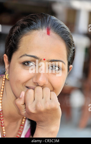 Femme népalaise, portrait, Pokhara, Népal, Asie Banque D'Images