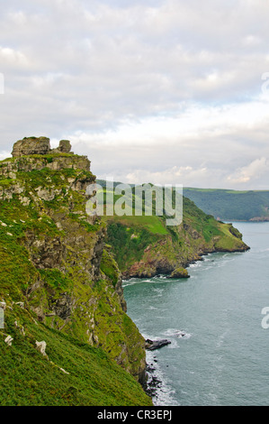 Le Lynton & Lynmouth,Lynemouth Bay,Vallée des rochers,marche Sentier Littoral Nord Castle Rock,poneys Exmoore,Chèvres,Campagne,Devon Banque D'Images