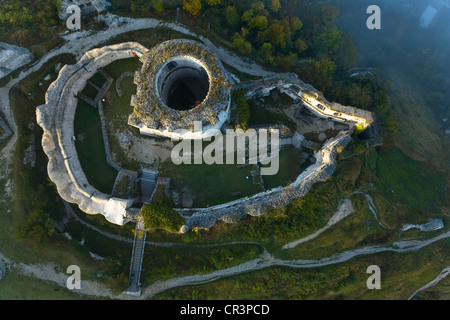 La France, l'Eure, Les Andelys, Château-Gaillard, forteresse du 12ème siècle construit par Richard Coeur de Lion (vue aérienne) Banque D'Images