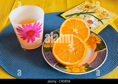 Couper la plaque sur orange Banque D'Images