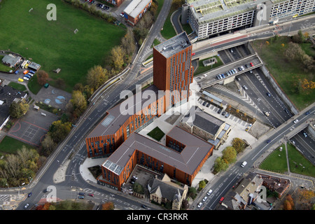 Vue aérienne de la Place de la radiodiffusion, de l'Université Métropolitaine de Leeds LMU Banque D'Images