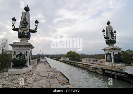 Pont Canal, pont-canal sur la Loire, Briare, Loiret, Centre, France, Europe, PublicGround Banque D'Images