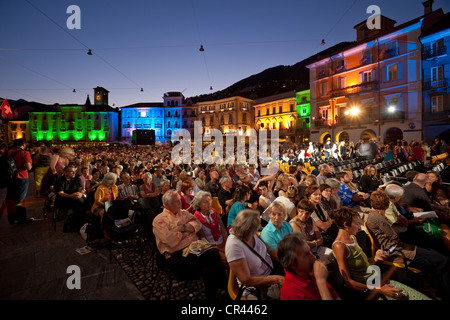 La Suisse, canton du Tessin, de Locarno, le Festival International du Film de Locarno a lieu chaque année en août dans la Piazza Banque D'Images