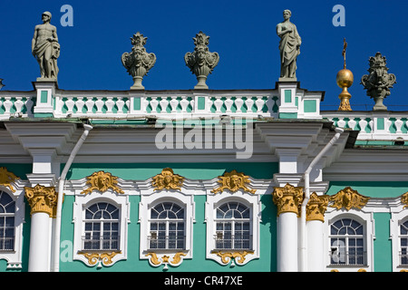 La Russie, Saint-Pétersbourg, Patrimoine Mondial de l'UNESCO, le Palais d'hiver (1754-1762) par l'architecte Rastrelli maintenant hébergement le Banque D'Images