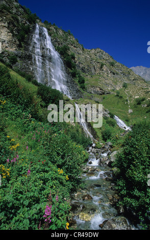 France, Hautes Alpes, Parc National des Ecrins, La Vallée du Valgaudemar, Voile de la mariee (Cascade Cascade Voile de la mariée) Banque D'Images