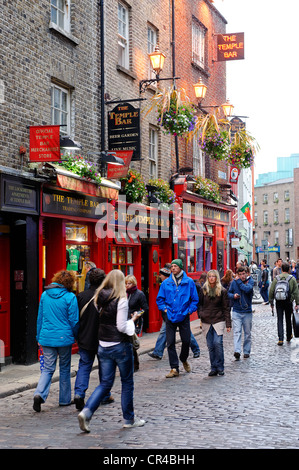 La vie de la rue, ruelle de la Couronne, Dublin, République d'Irlande, Europe Banque D'Images