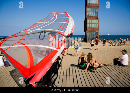 L'Estel Ferit, les blessés Star, sculpture par Rebecca Horn, sur la plage de Barceloneta, Barcelone, Catalogne, Espagne, Europe Banque D'Images