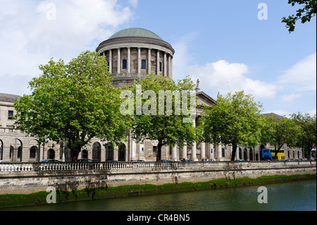 Quatre tribunaux de grande instance sur la rivière Liffey, Dublin, République d'Irlande, Europe Banque D'Images