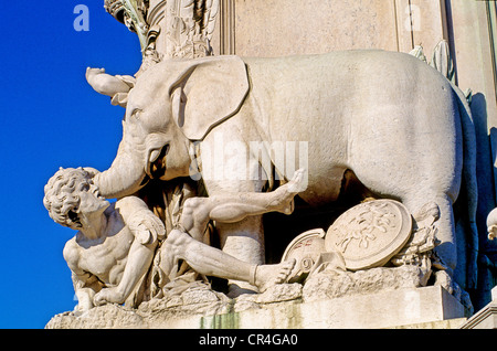 Portugal, Lisbonne, Praca de Comercio (Place du Commerce), détail statue Banque D'Images