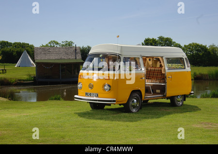 1979 Volkswagen VW Bay WIndow camping-van, bus micro Banque D'Images