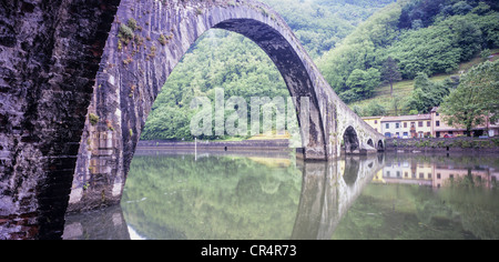 Ponte della Maddalena (del Diavolo), Toscane, Italie, Europe Banque D'Images