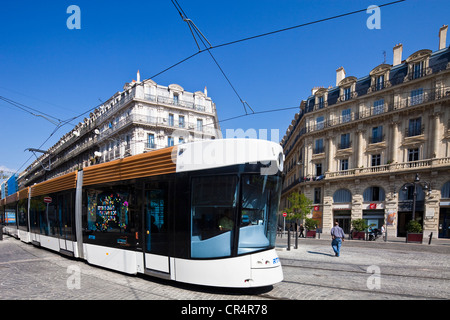 France, Bouches du Rhône, Marseille, capitale européenne de la culture 2013, centre-ville, place Sadi-Carnot, tramways Banque D'Images